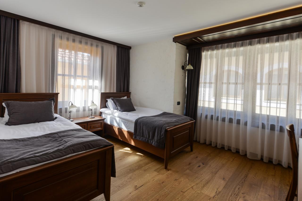 Hotel Barleti Prizren Exterior foto