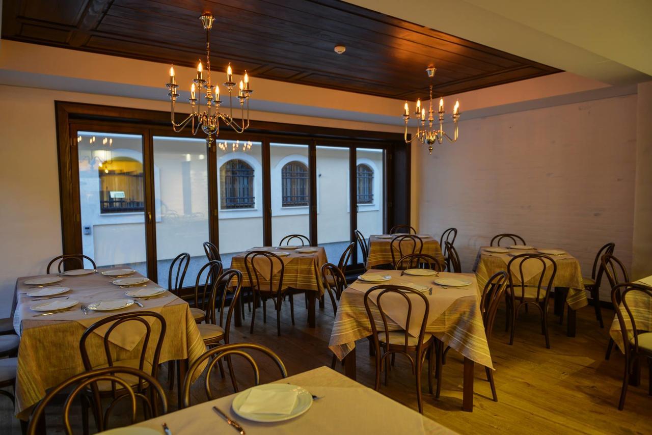 Hotel Barleti Prizren Exterior foto
